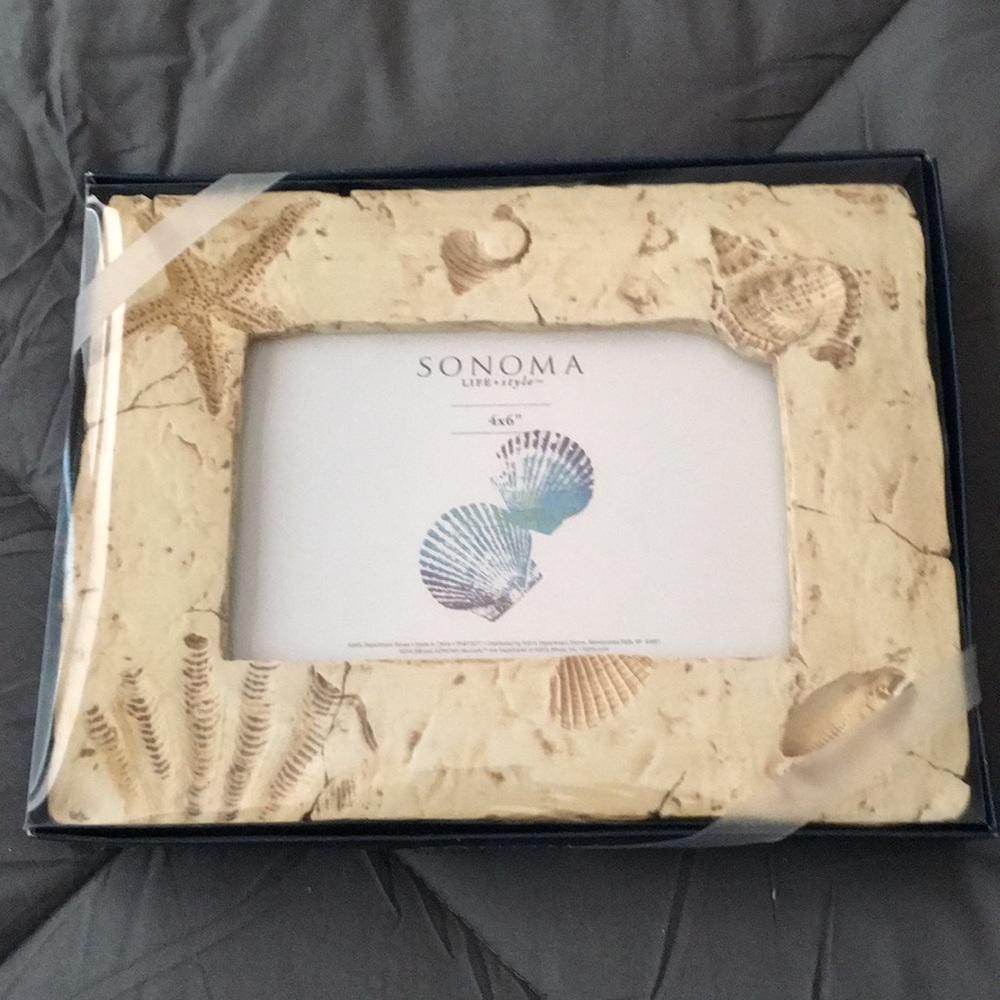 Sonoma Stone Beach Theme Frame